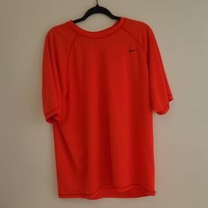 Nike Shirt Men's Large Bright Red Short Sleeve Tee Dri Fit